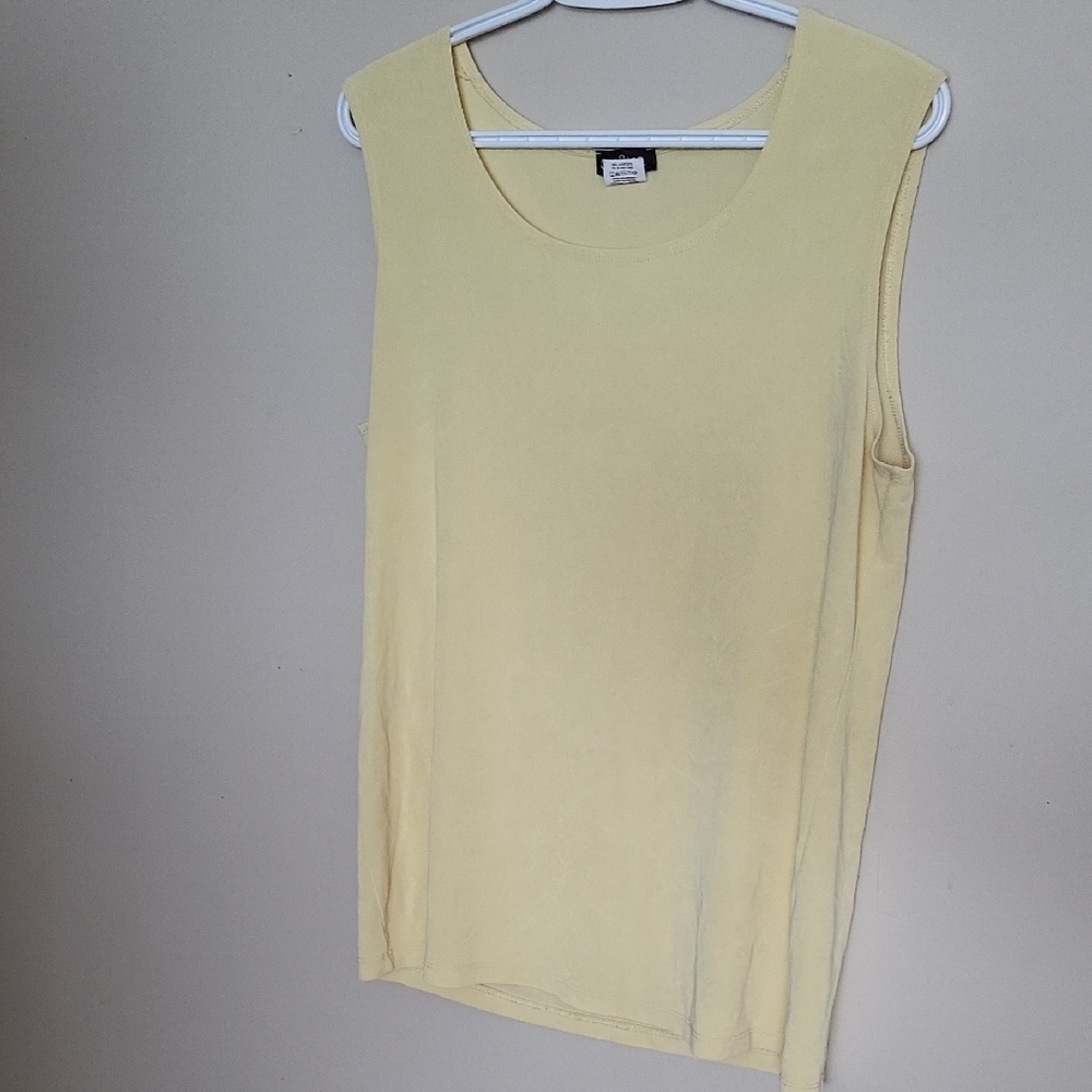 Kim&co Chic Sleeveless Tank Top Yellow Tank Top – Light & Stylish